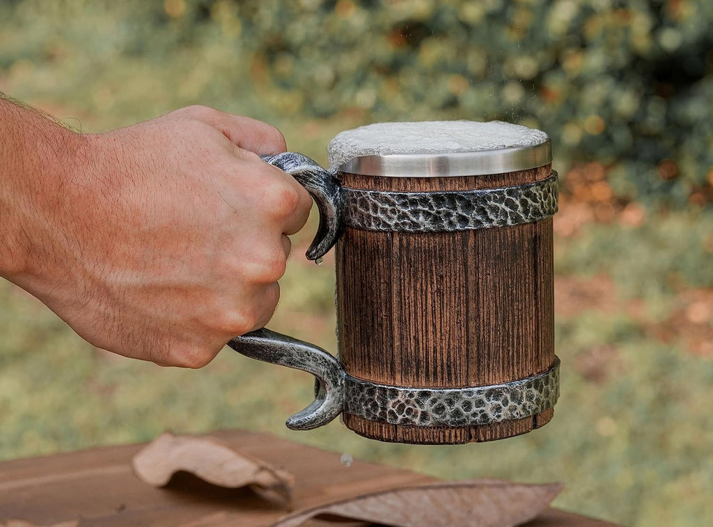 Viking Beer Mug 20 oz – Medieval Barrel Tankard with Stainless Steel Liner